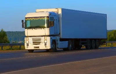 İzmir ile Sarıoğlan Arası Öğrenci Eşyası Taşıma